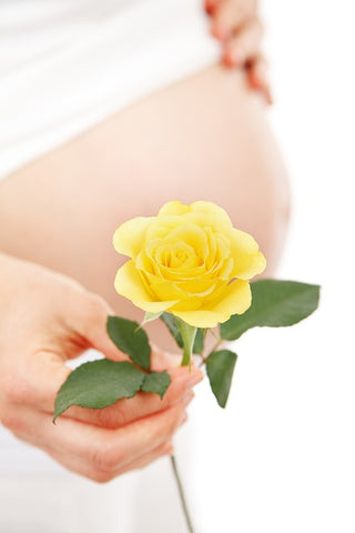 aromaterapija, eterična olja in nosečnost