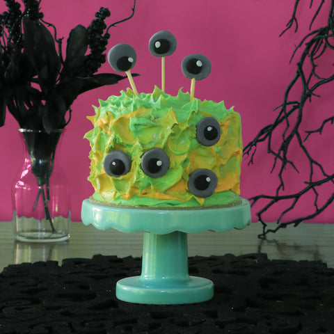 Monster Mini Cake for Halloween cake decorating