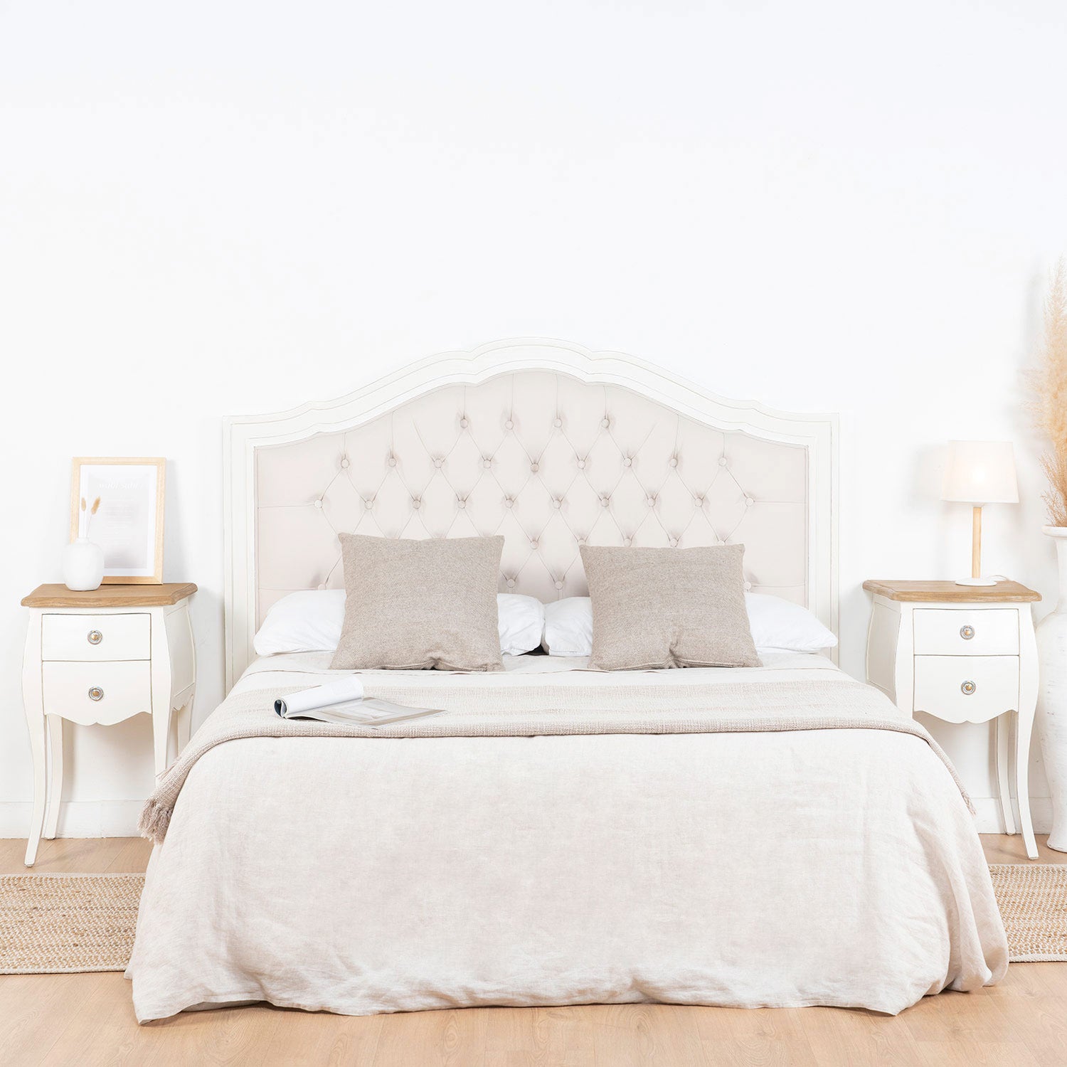 Cordero Cortar Circo Triz Cabecero de cama tapizado blanco - Dormitorios - Wabi Home