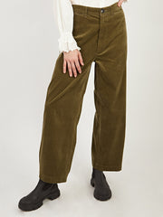color:KHAKI