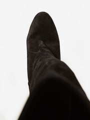 color:Black