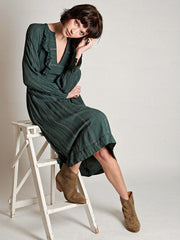 color:Green