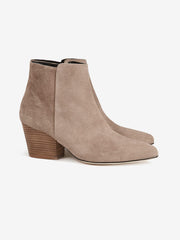 color:Taupe