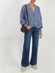 color:Blue