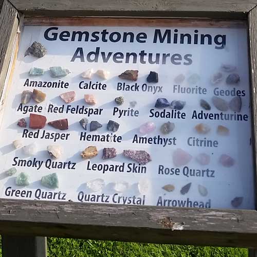 Gem Stone Mining - School Groups - Scenic Caves, Collingwood