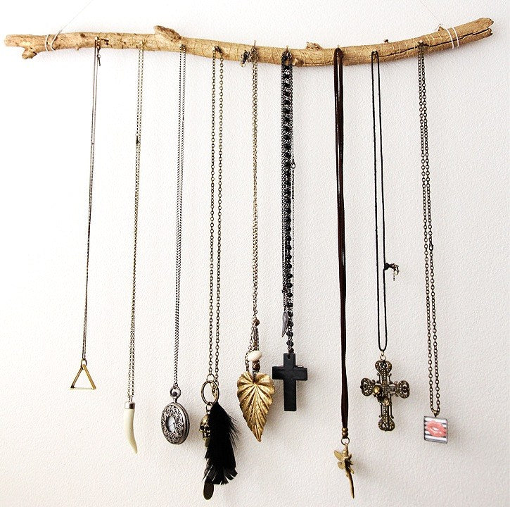 9 CLEVER WAYS TO STORE & DISPLAY YOUR JEWELRY