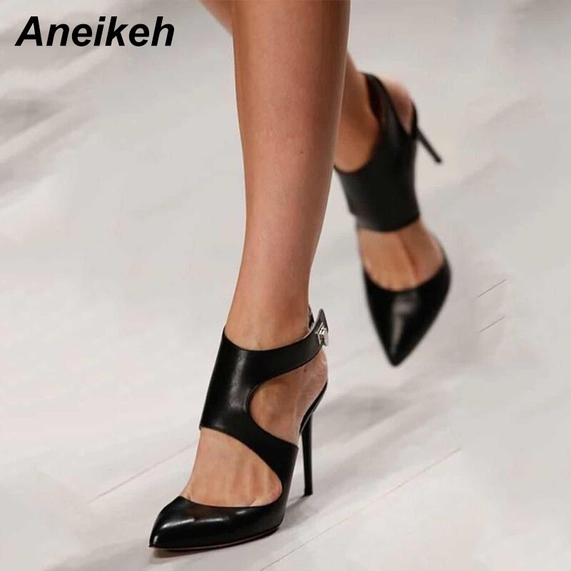 pointed toe platform shoes