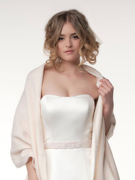 Stola bride |all warm options to keep warm – In White Shop