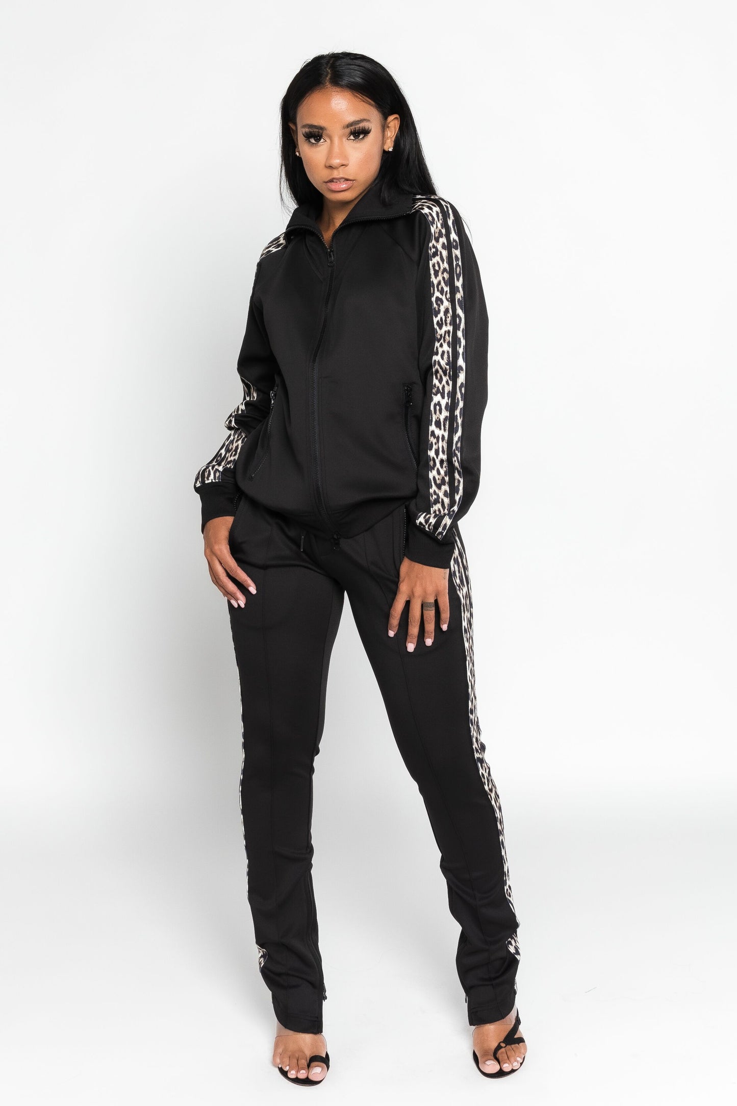 WILD STYLE JOGGING SET (BLACK)