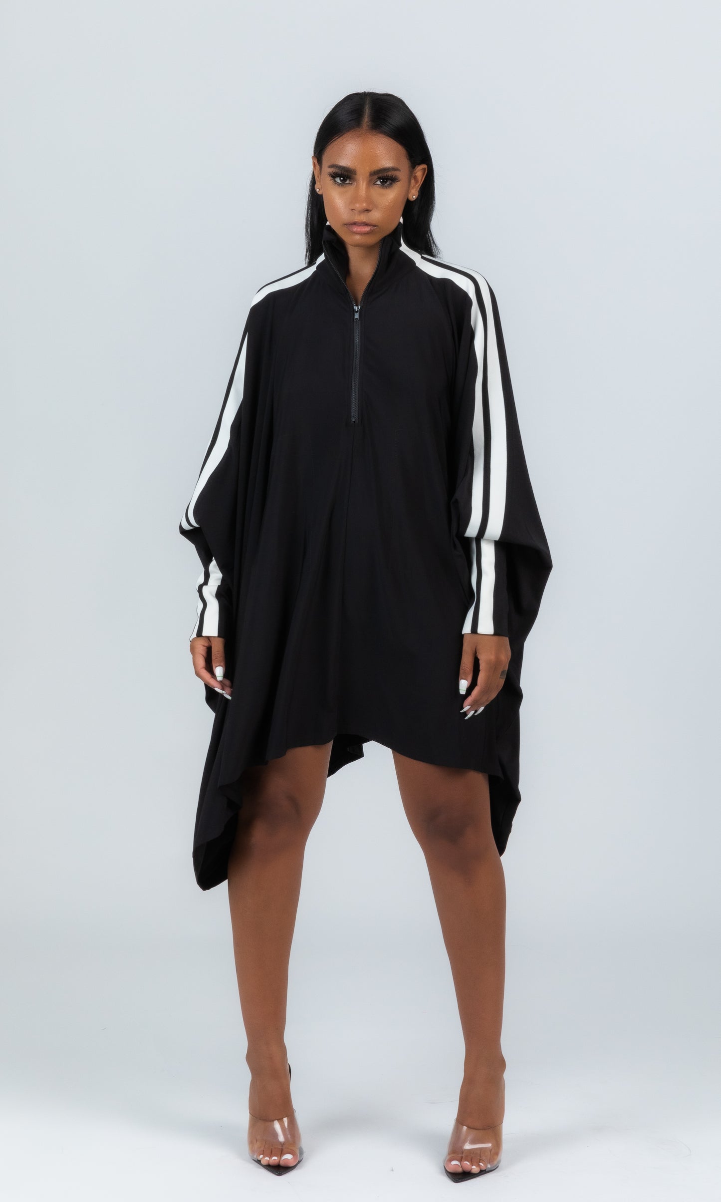 SPORTY STRIPED CAPE