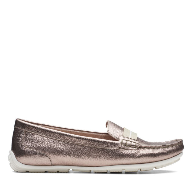 clarks loafers for ladies