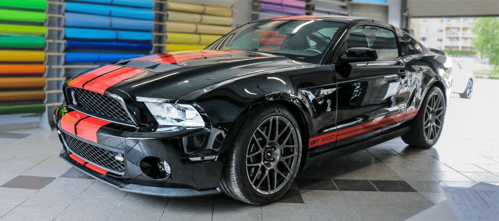 Mustang Shelby GT500 Racing Stripes Side Front View