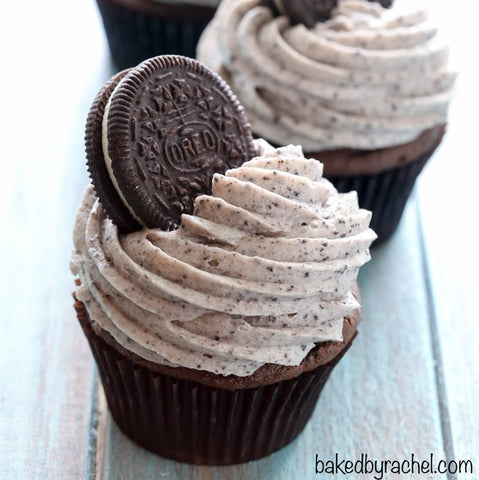 Chocolate cookies and creme cupcakes