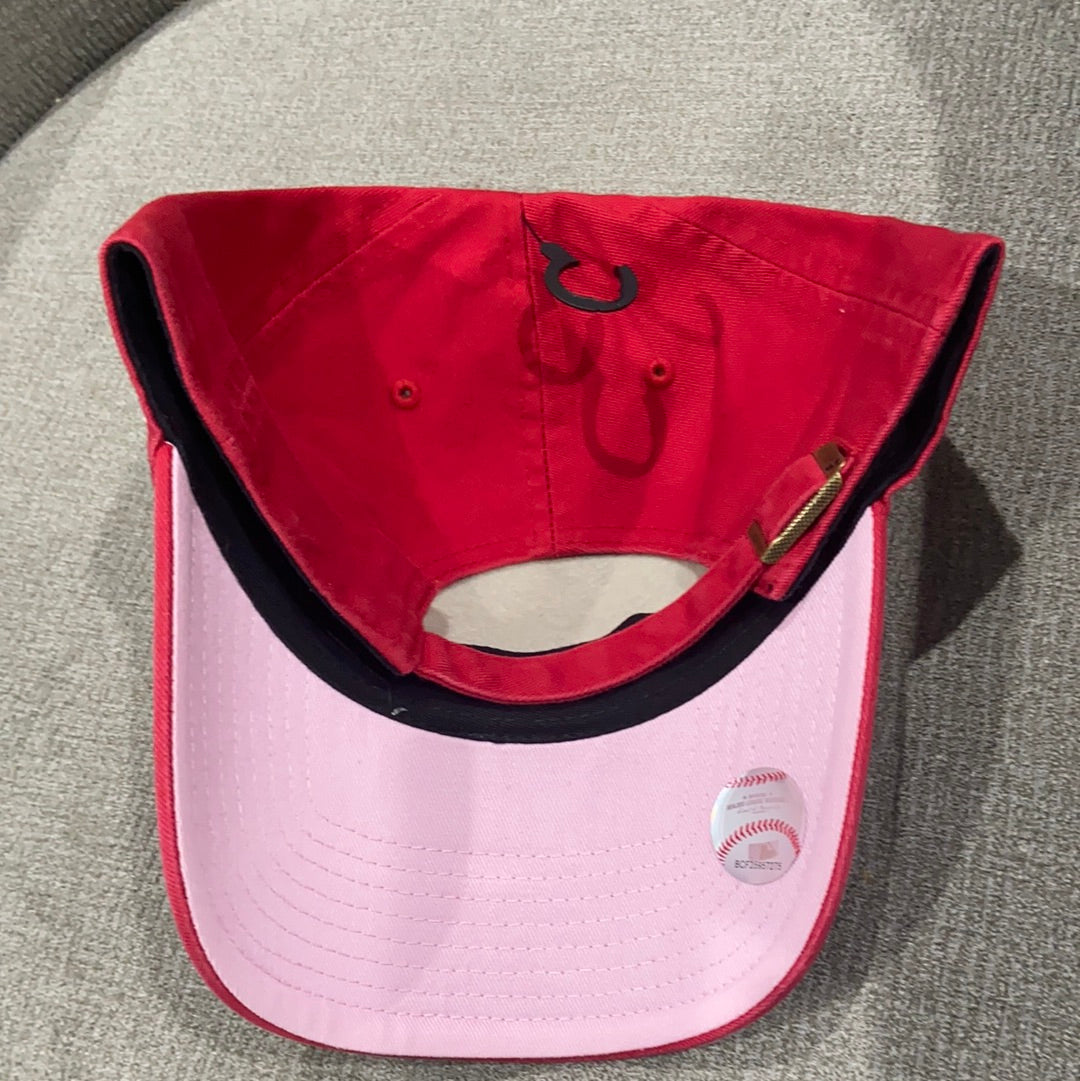 red yankee hat pink brim