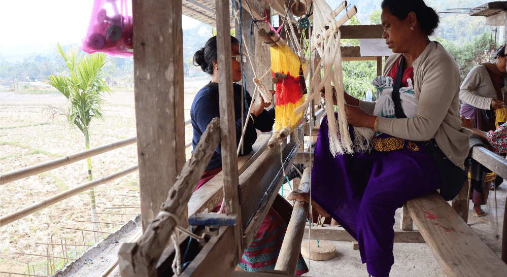 Sustainable clothing weavers | Muezart
