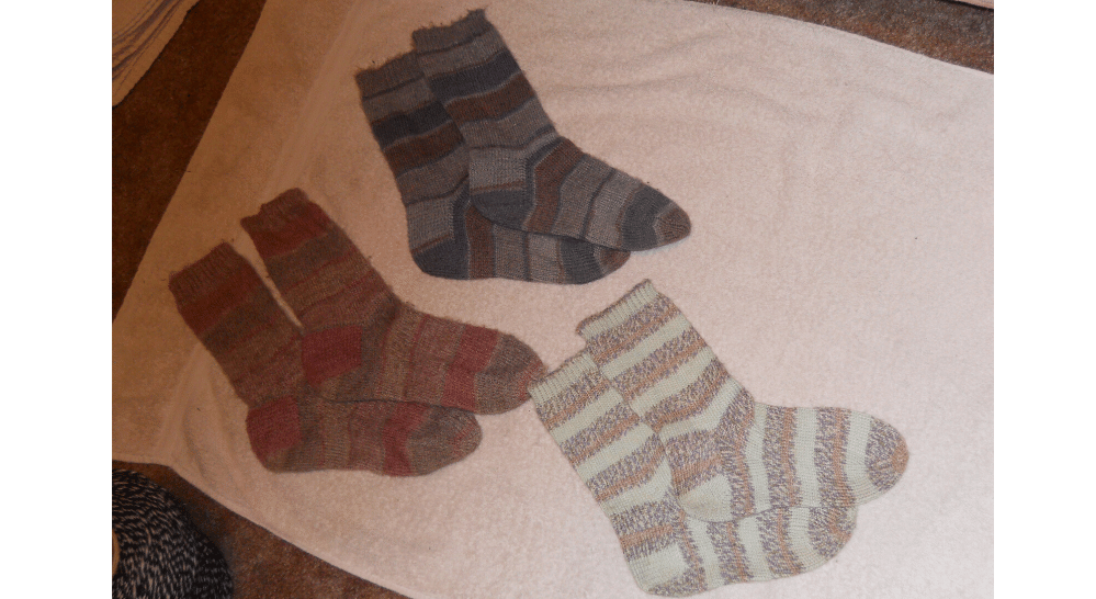 Cathe's Knitted Socks | Muezart
