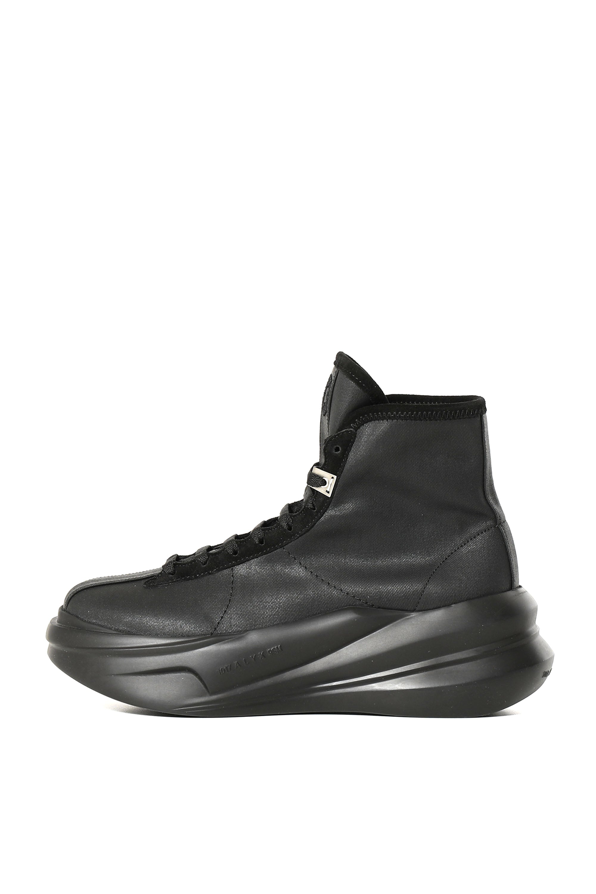 1017 ALYX 9SM SS23 ARIA SNEAKER HIGH TOP IN TREATED