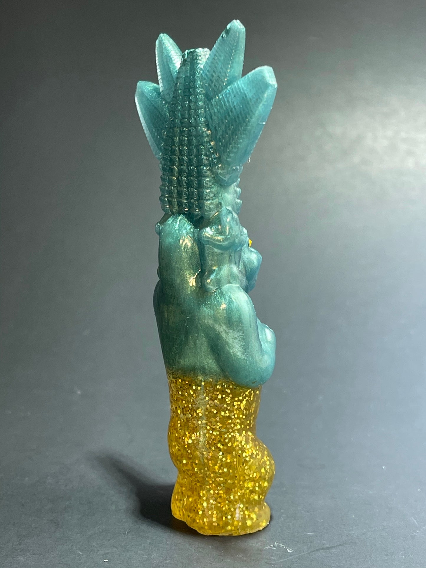 1001 Head Ape: Resin Cast, Green with Gold Pants