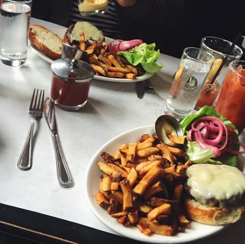 Cheeseburger at Diner