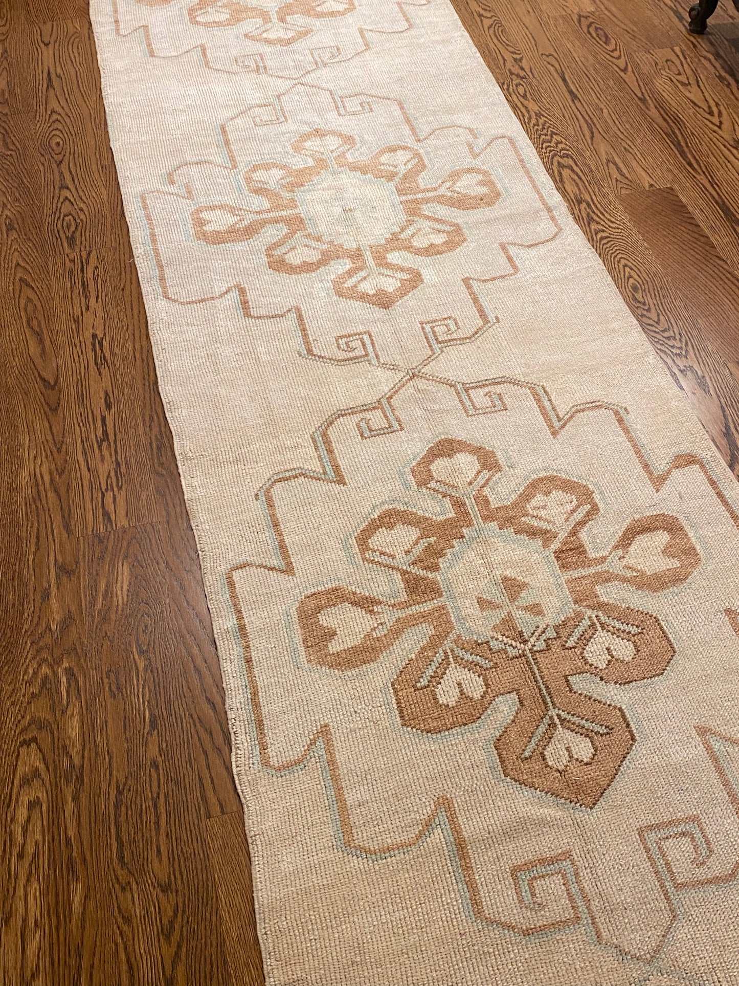 2’10”x10’8” Vintage Oushak Runner