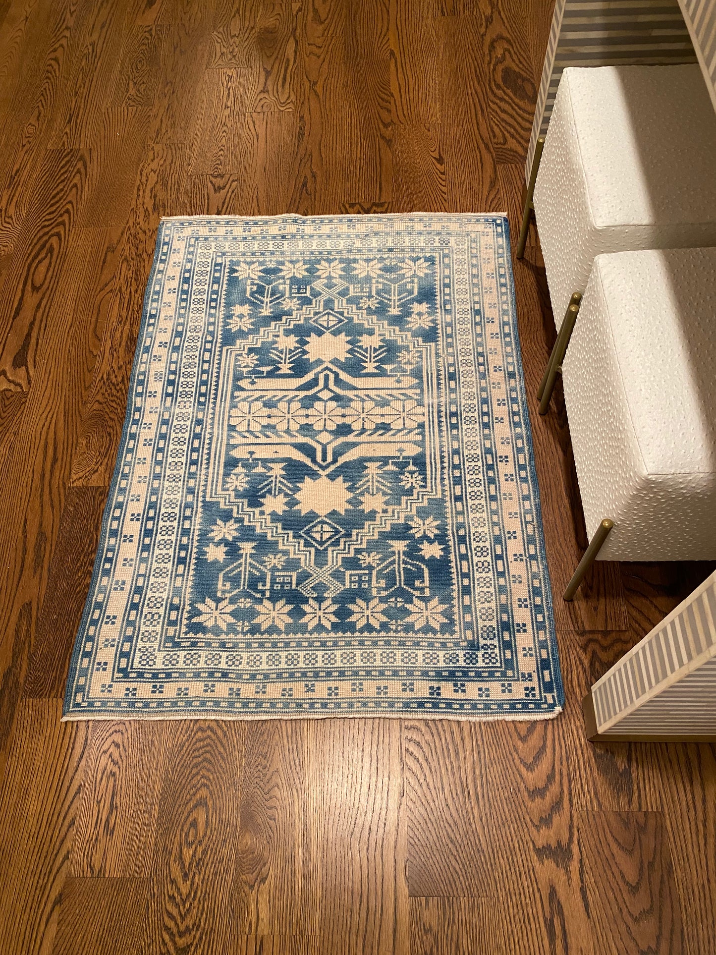 2’8”x3’10” Oushak Larger Mat