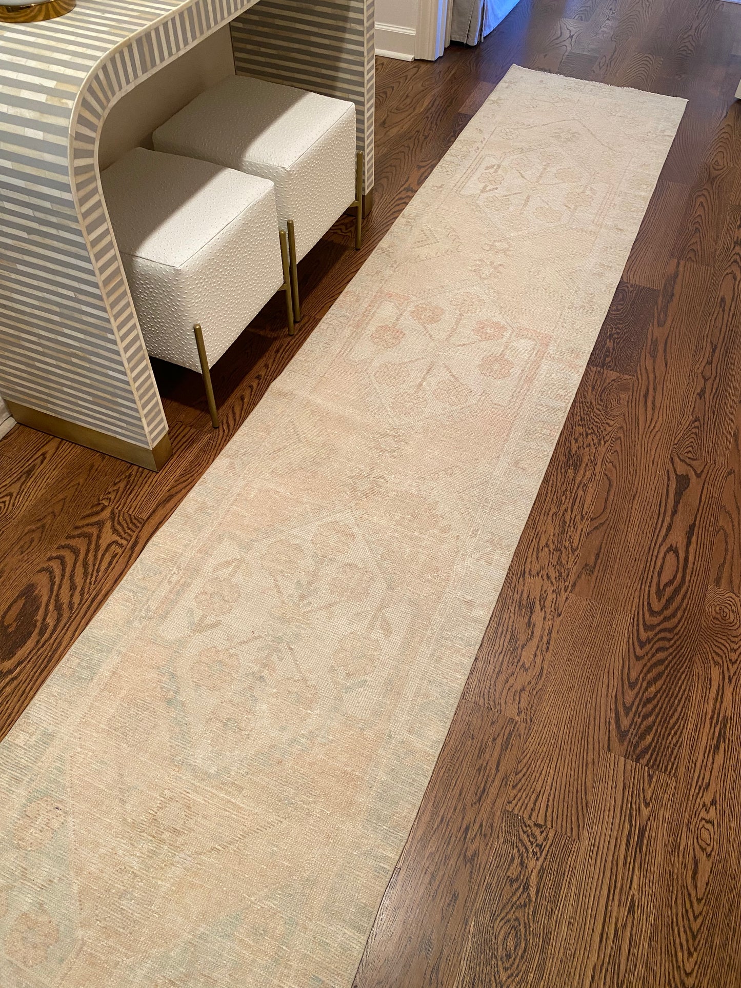 2’4”x11’6” Muted Vintage Runner