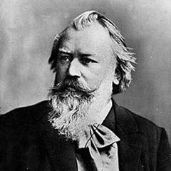 Johannes Brahms-Star Statues