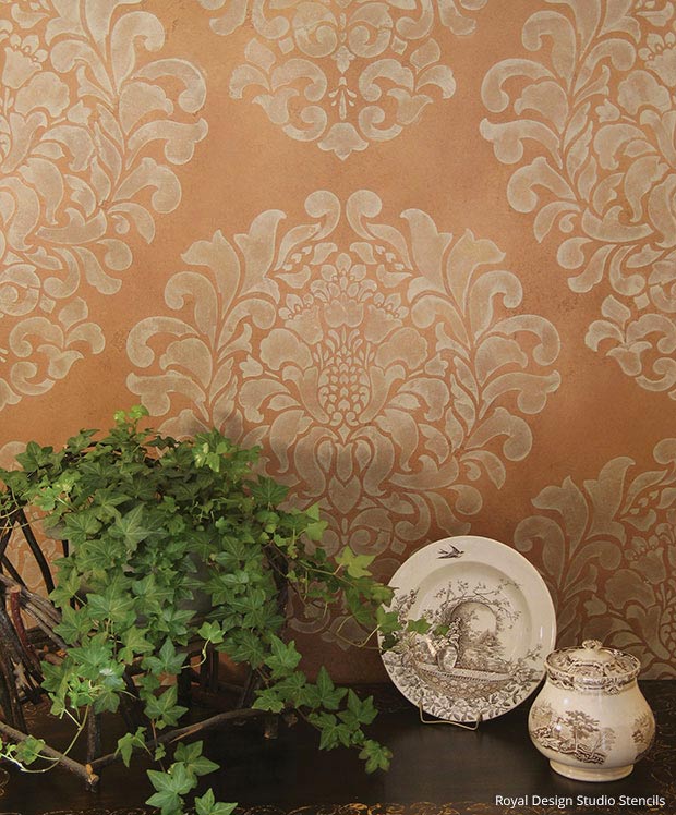 Royal Recipe from Royal Design Studio: How to Stencil Tutorial - Rustic Italian Damask Pattern Wall Stencils