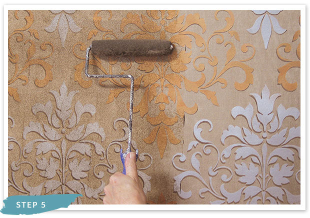 Royal Recipe from Royal Design Studio: How to Stencil Tutorial - Metallic Checkerboard Damask Pattern with Wall Stencils