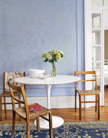 stenciled walls with metallic damask pattern in Country Living magazine