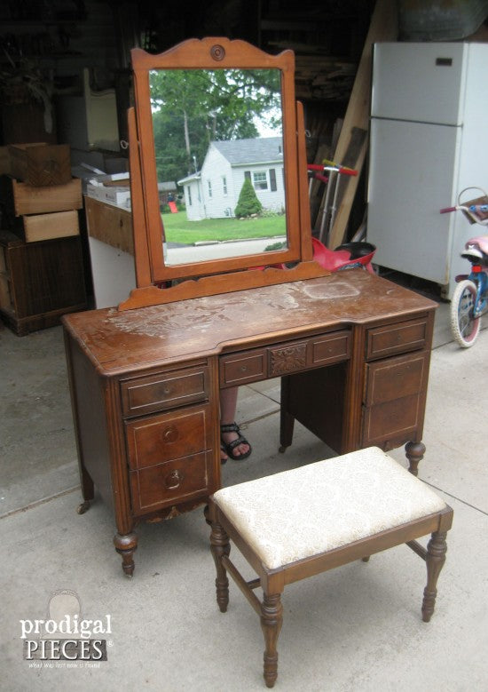 Stenciled Vanity Tutorial: From Curbside Trash to French Treasure