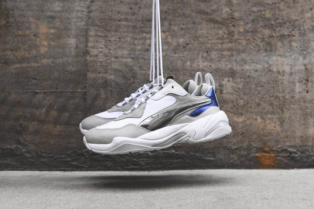 puma thunder electric white blue silver