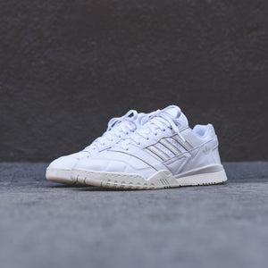 adidas Originals AR Trainer - White / Raw White / Off-White 3