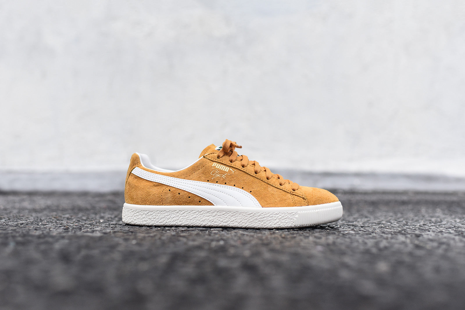 Puma Clyde Select Premium Pack