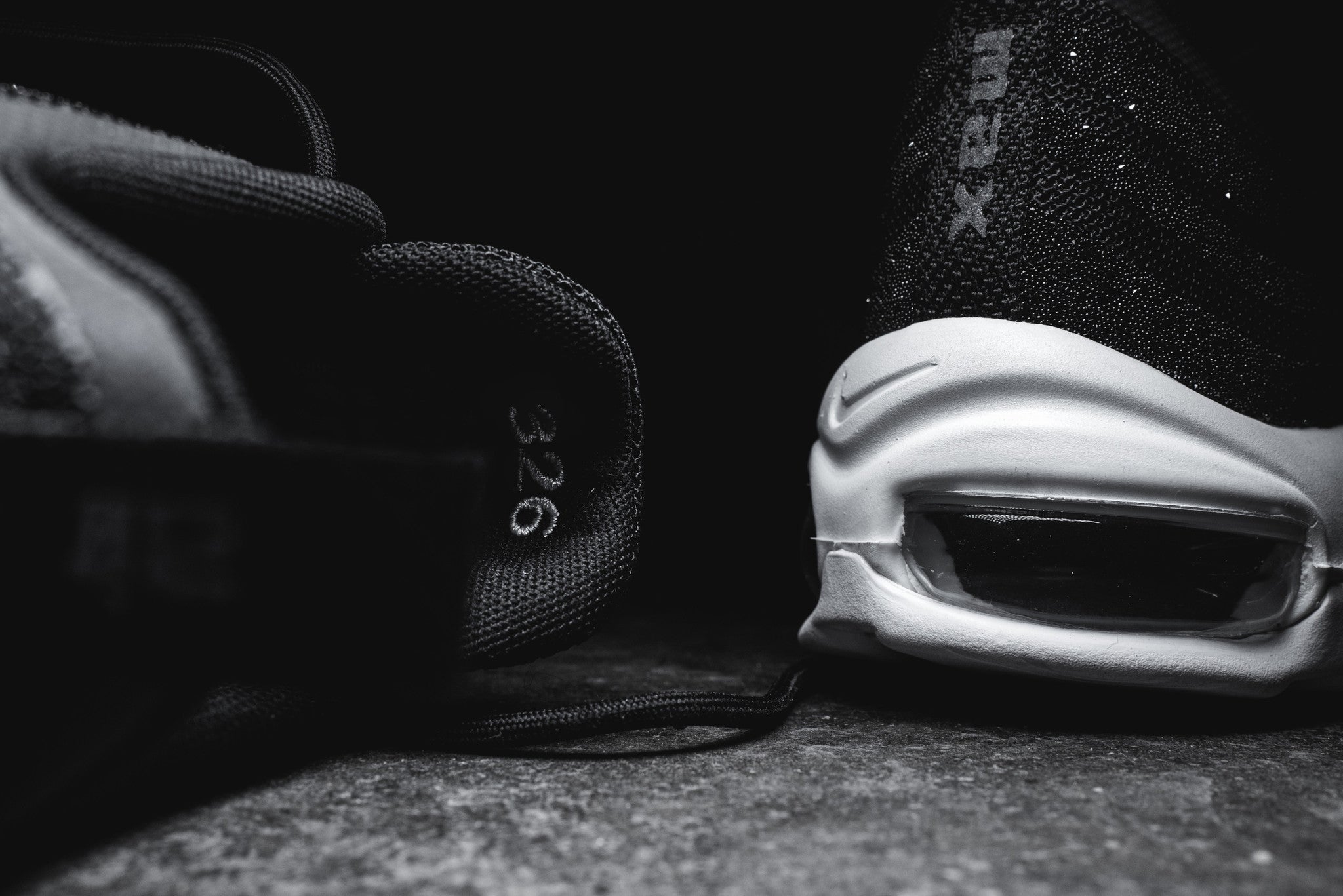 Nike WMNS Air Max 97 LX - Black / White