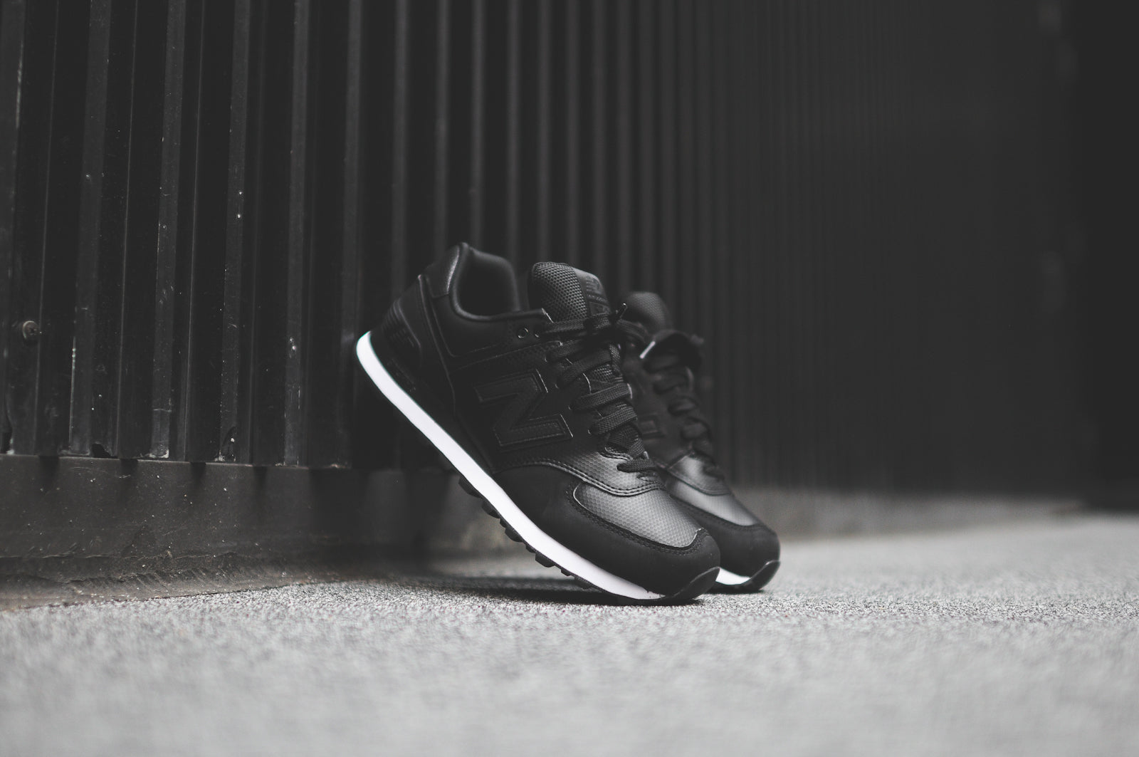 new balance 574 chroma dark grey