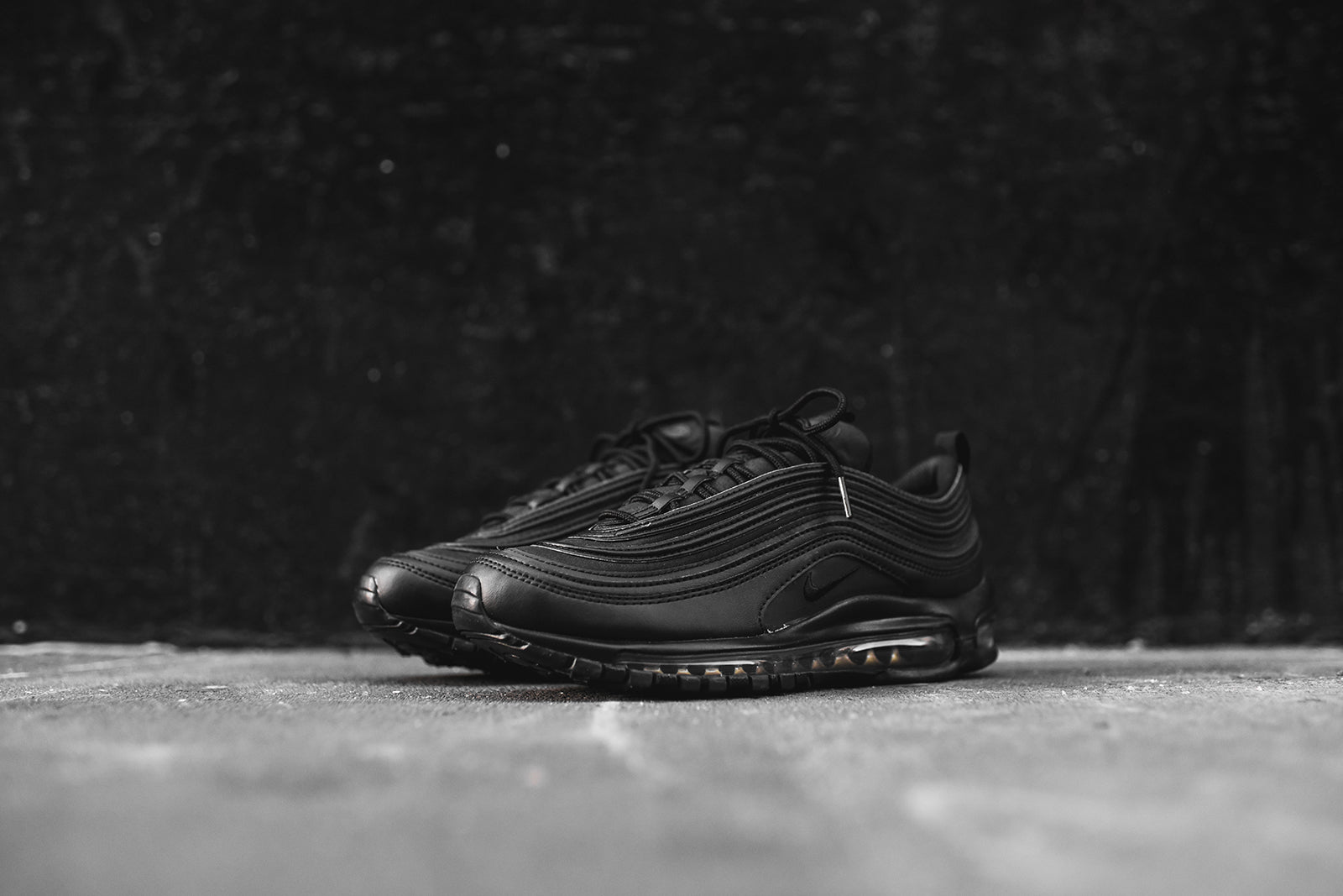 nike air max 97 triple black