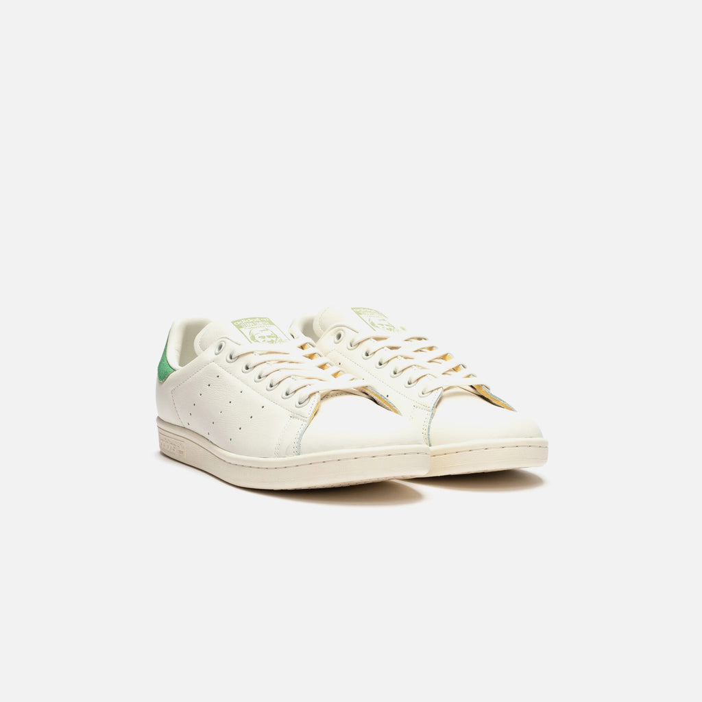 adidas Smith - Core White / Off White / Green – Kith
