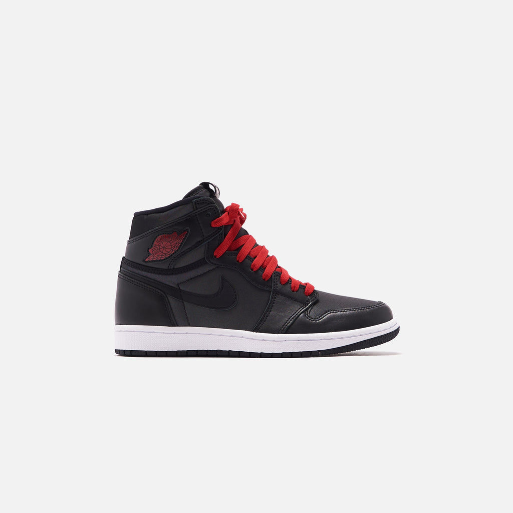 jordan 1 retro high og black metallic silver gym red