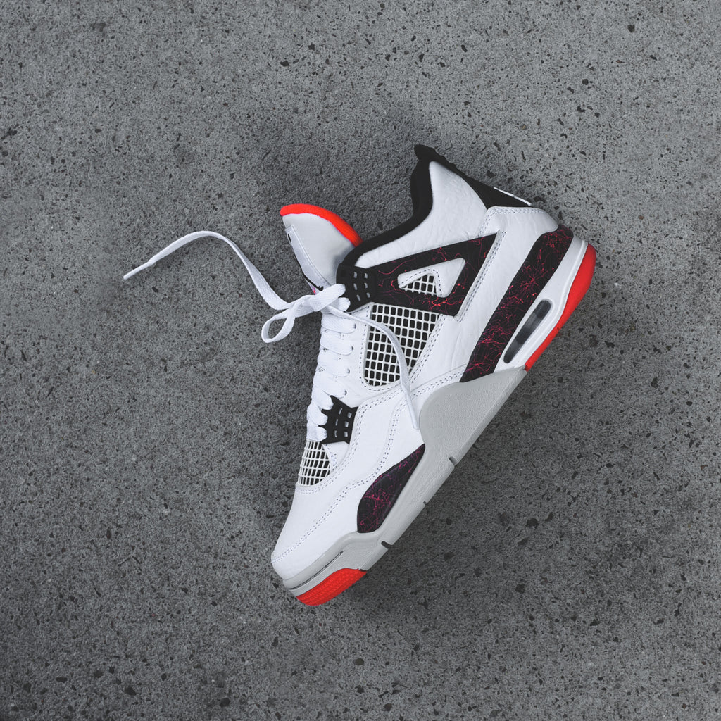 Contar Fraude fecha Nike Air Jordan 4 Retro - White / Black / Bright Crimson – Kith