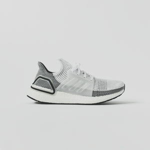 Vedholdende minus Bogholder adidas Originals WMNS UltraBoost 19 - arsenal adidas 2018 sneakers 2017  trends shoes - Cloud White / Crystal White / Gr – Aspennigeria