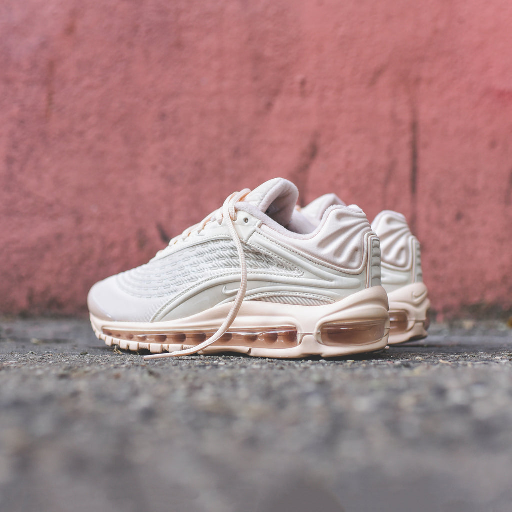 nike wmns air max deluxe se