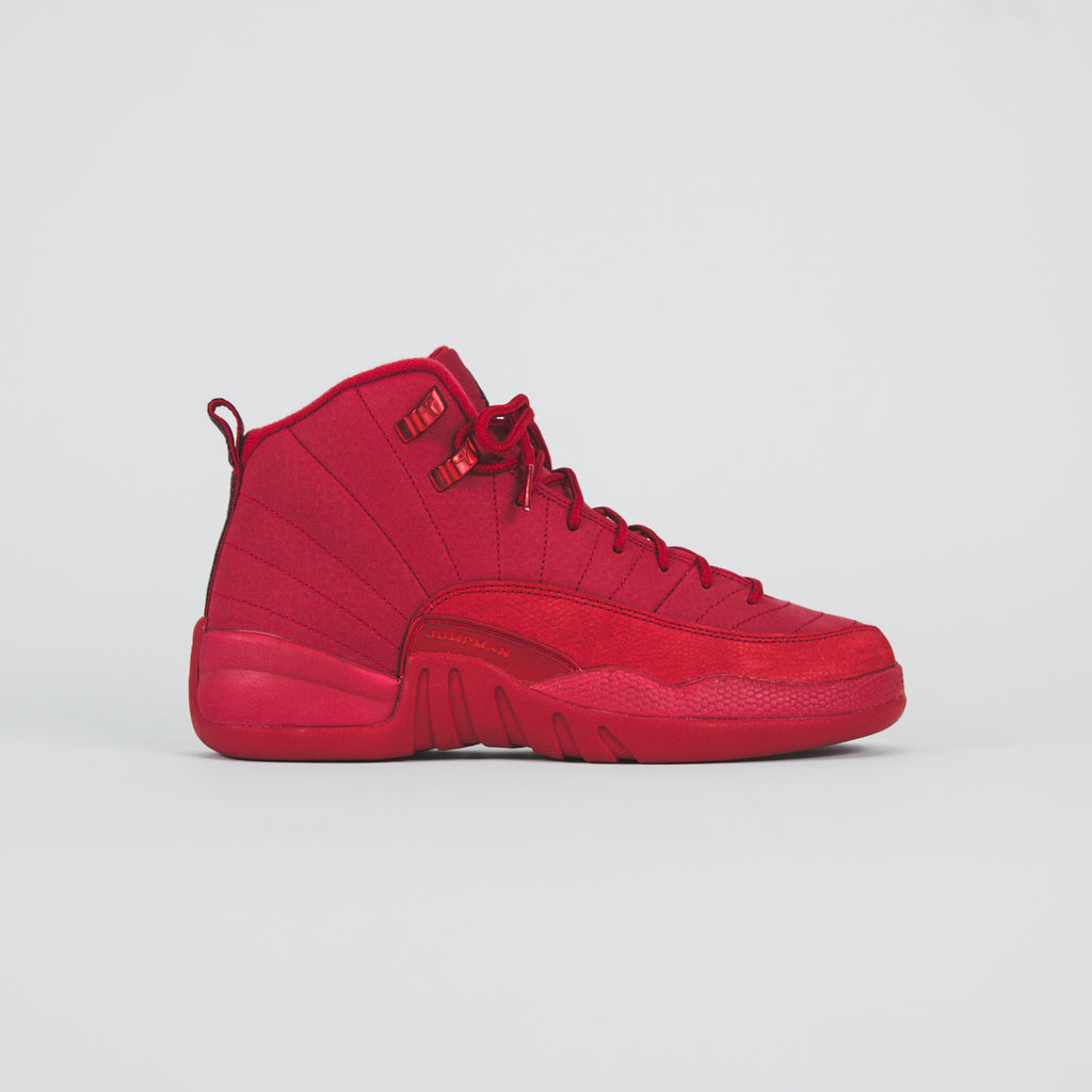 jordan 12 gym red 6.5 y