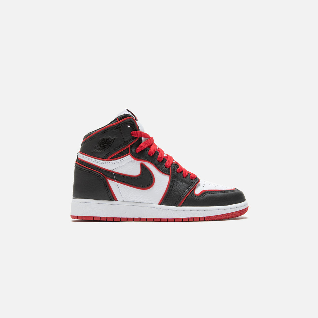 red and black air jordan 1 grade school