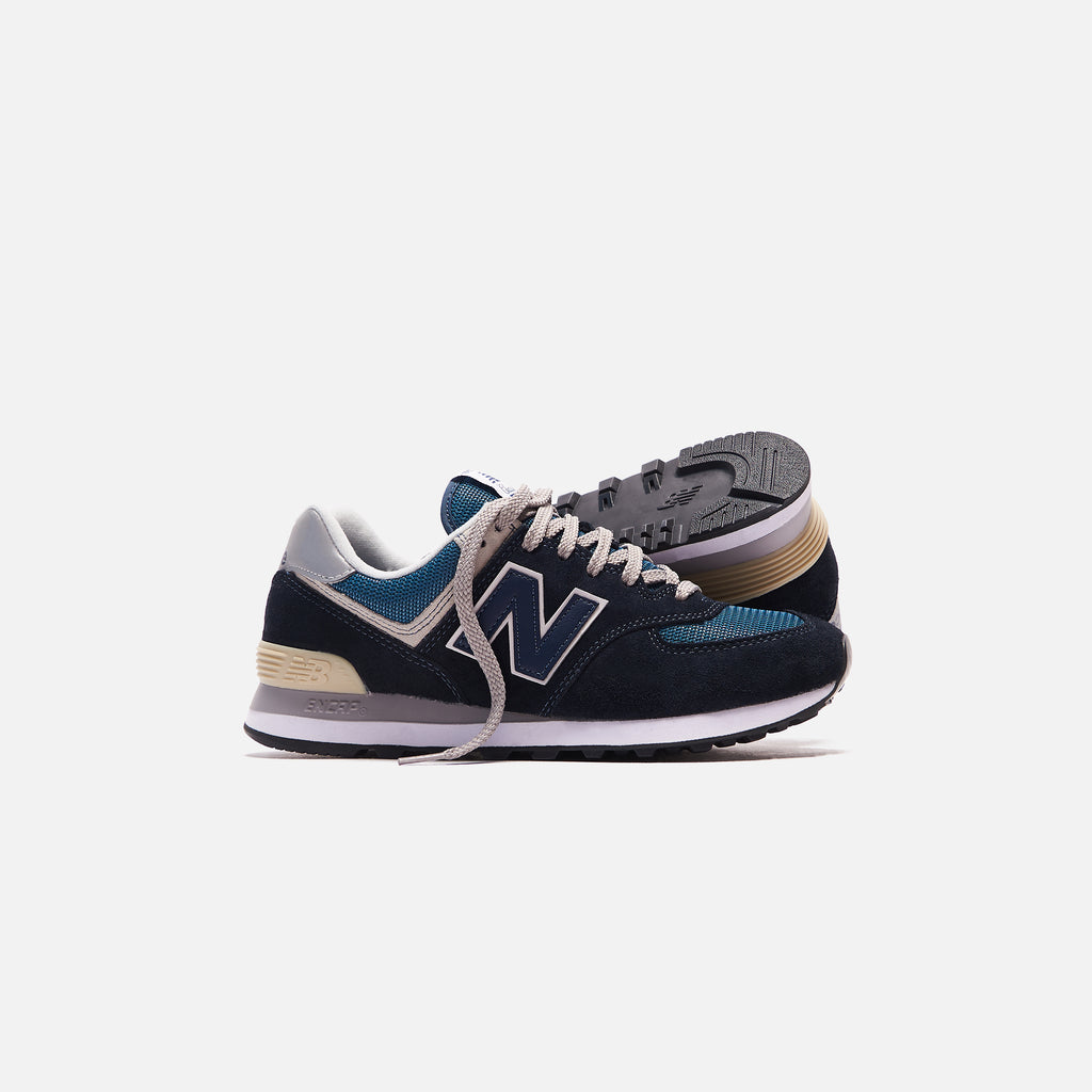 nb 574 navy blue