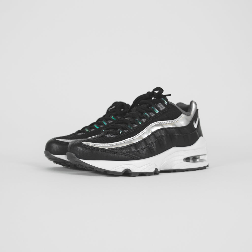 air max 95 black grade school