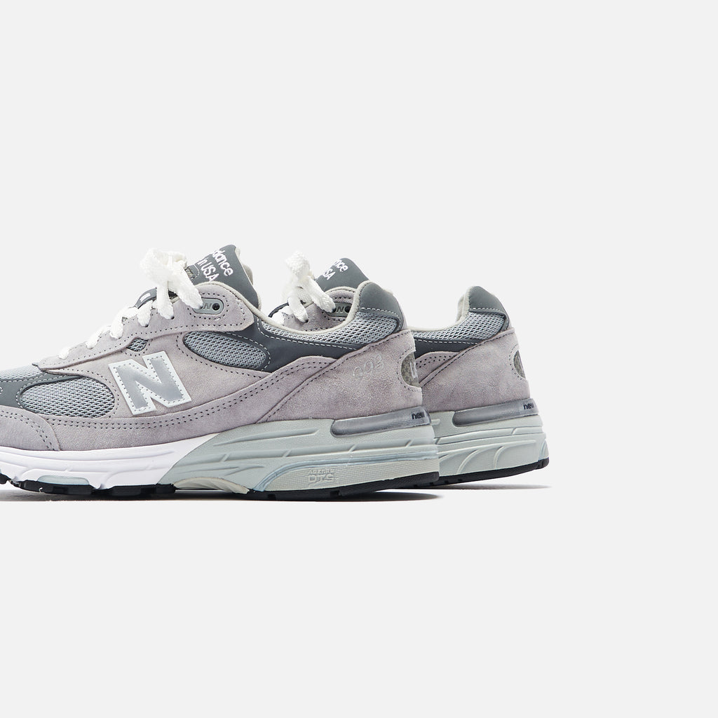 new balance 993 brancas