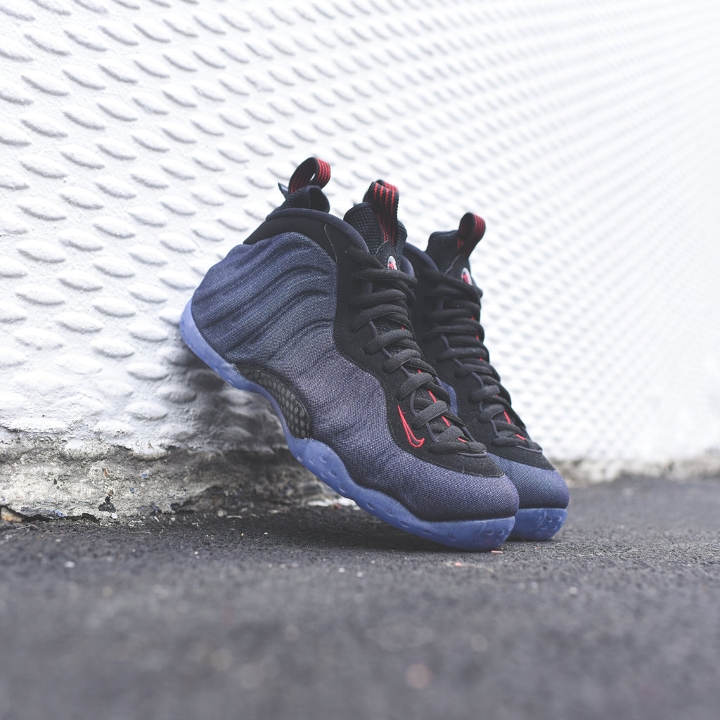 obsidian foamposite