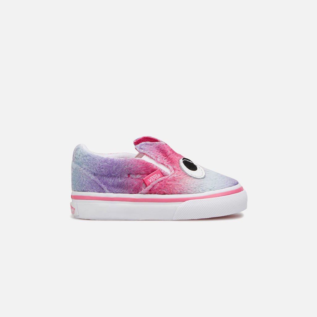 white vans with pink fur