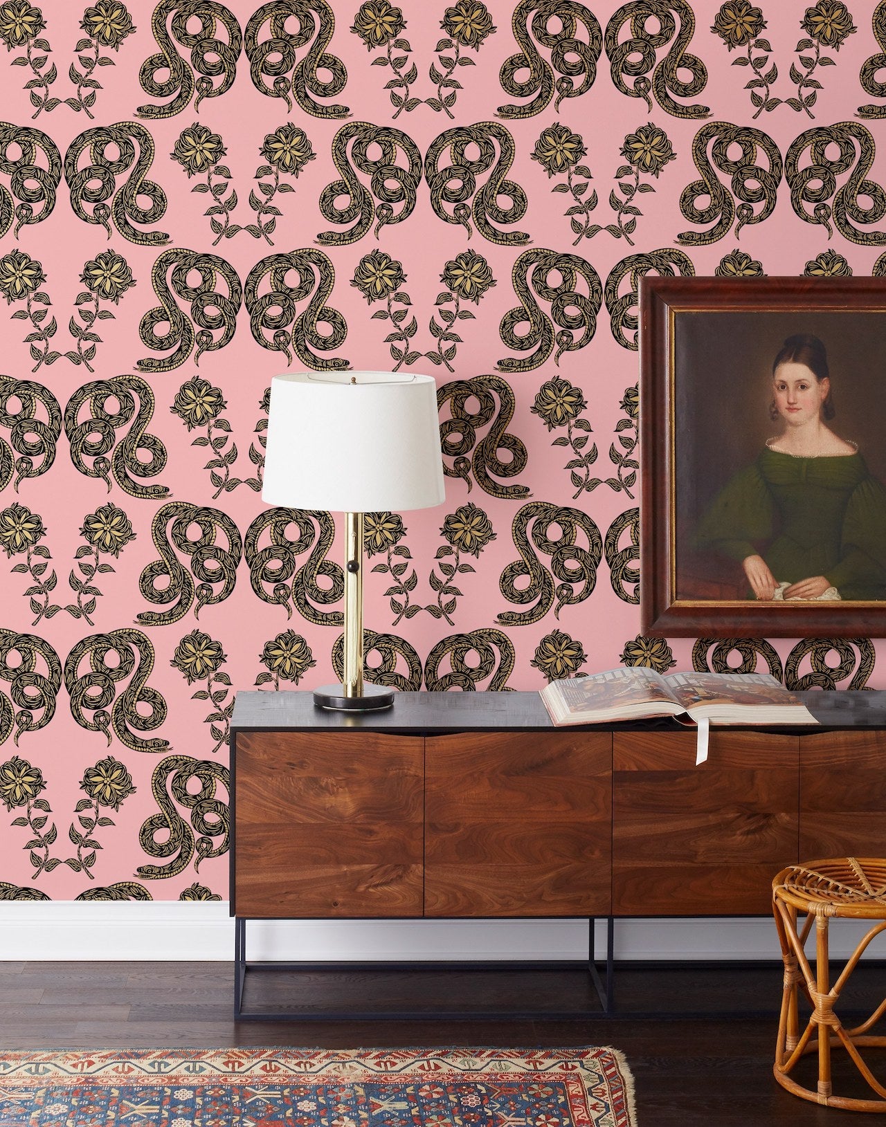 Pattern Players: PATCH NYC | Serpentine Punch wallpaper | Hygge & West